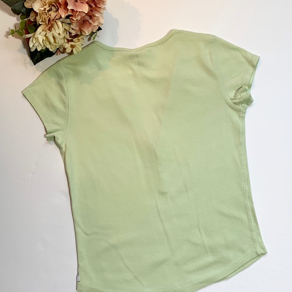 ๐ป NWOT Abercrombie & Fitch Tee - Picture 3 of 3